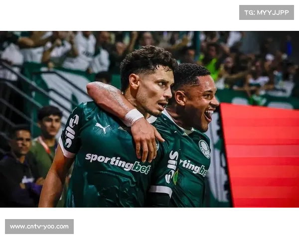 帕尔梅拉斯4-0大胜秘鲁体育大学，晋级八强