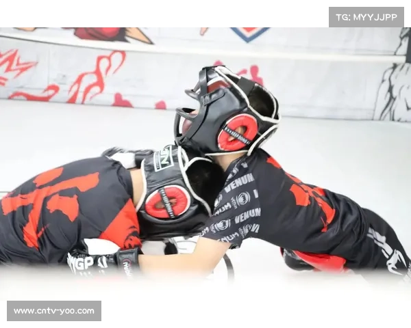 创新赛制下的搏击盛宴:七分钟无规则MMA的纯粹格斗精神回归 创新赛制下的搏击盛宴:七分钟无规则MMA的纯粹格斗精神回归